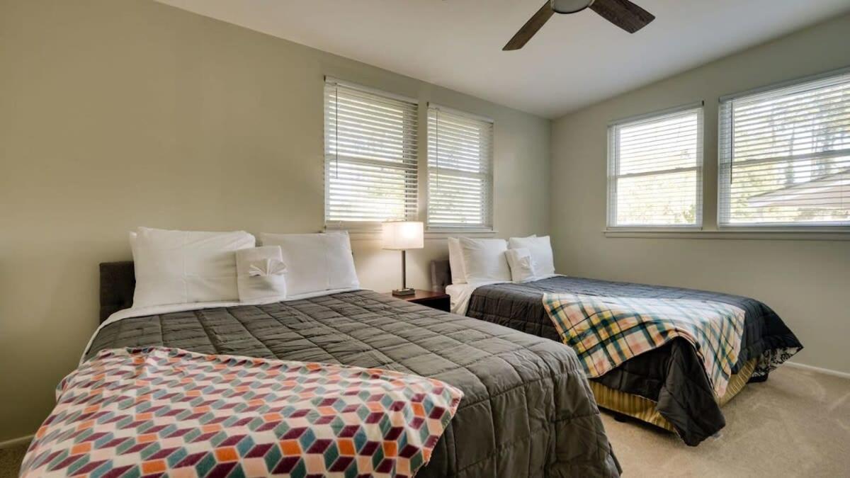 Halcyon Hangout-Mins To Downtown-Ping Pong-Pets Savannah Luaran gambar
