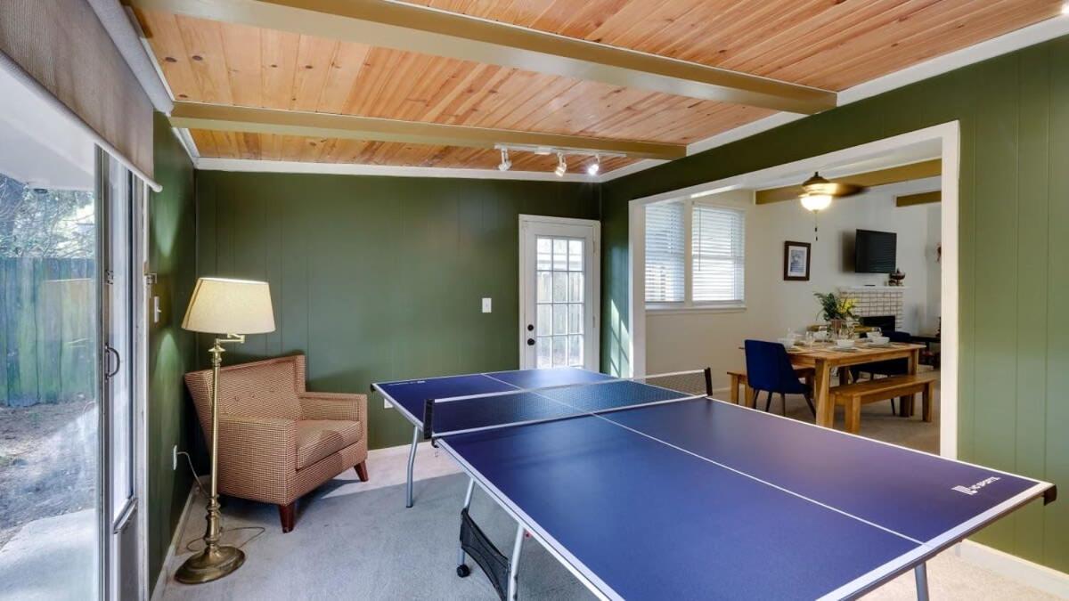 Halcyon Hangout-Mins To Downtown-Ping Pong-Pets Savannah Luaran gambar